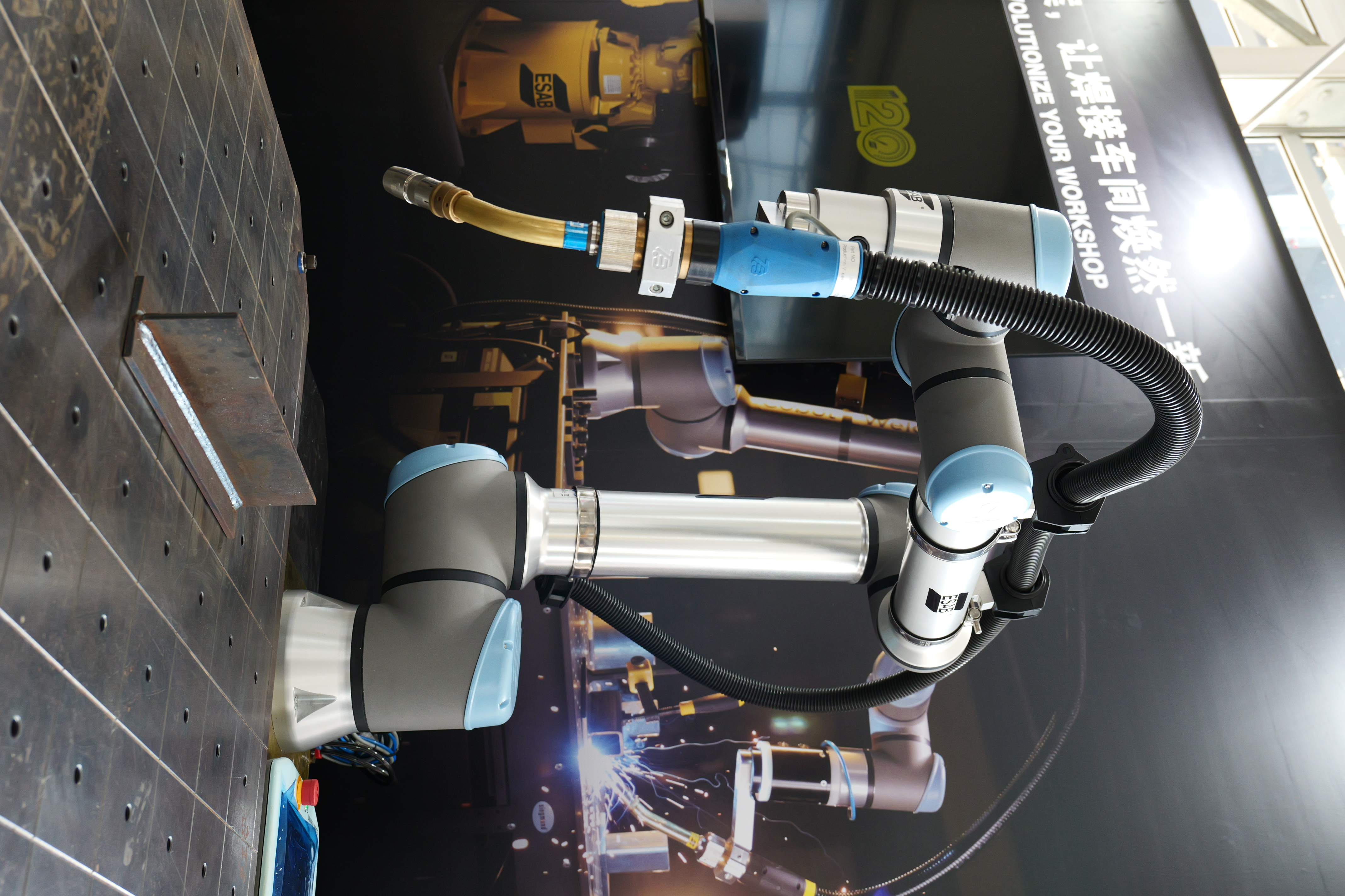 Cobot