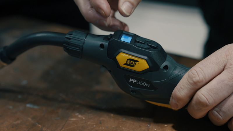 ESAB Push-pull torch close-up