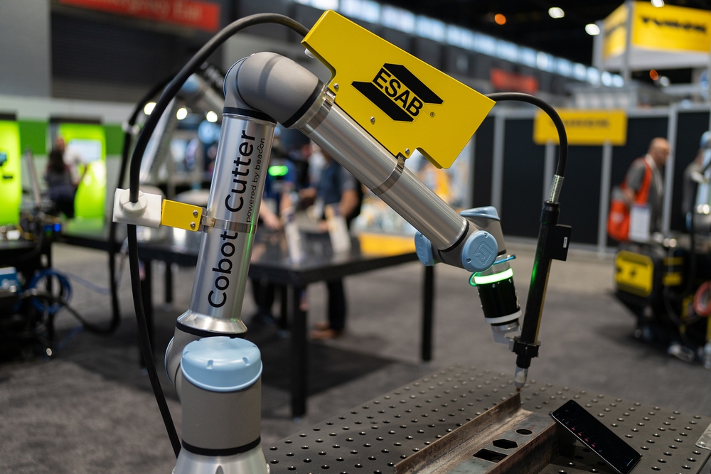 How a UR20 Welding Cobot's Longer Reach Can Impact Your Fabrication Operations